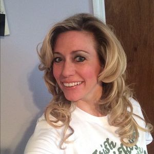 Meet your Posher, Carrie